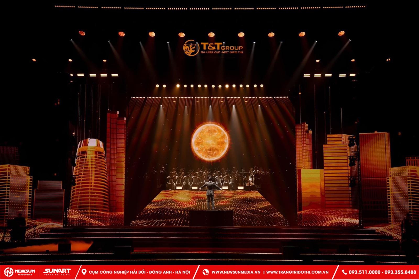 Thi công sân khấu kỷ niệm 30 năm thành lập Tập đoàn T&T Group